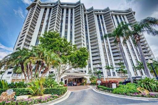 2000 Towerside Ter Miami FL 33138