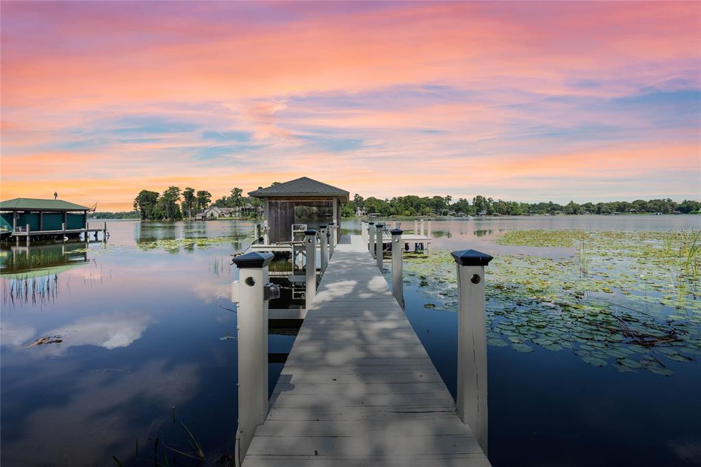 5152 Stratemeyer Drive Orlando FL 32839