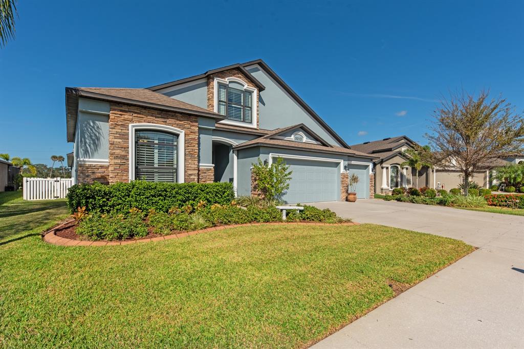 9213 Raes Creek Place Palmetto FL 34221